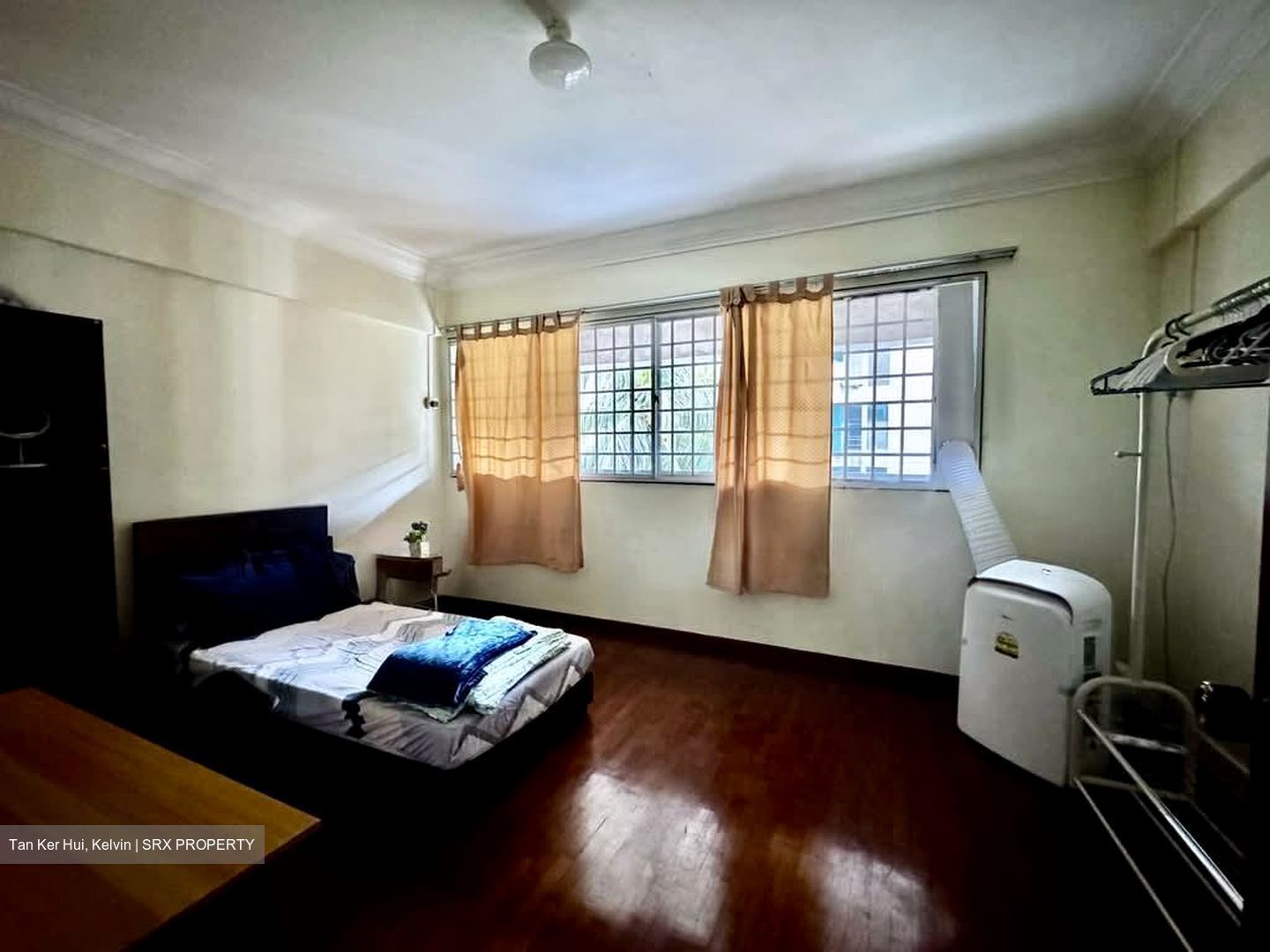 Blk 340 Jurong East Avenue 1 (Jurong East), HDB Executive #580808301